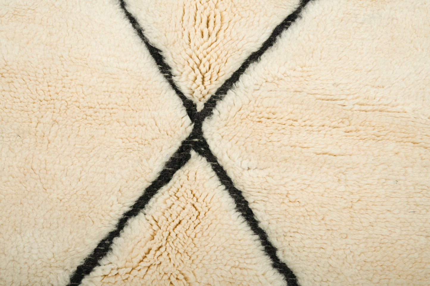 Beni Mrirt Moroccan Rug | 4’7” x 5’10”
