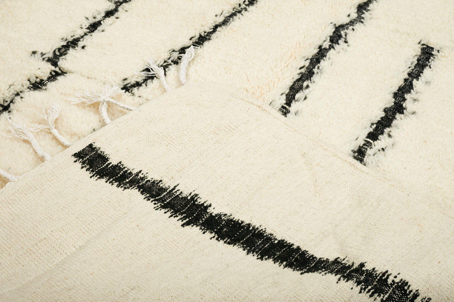 Beni Ourain Moroccan Rug | 5’6” x 8’10”