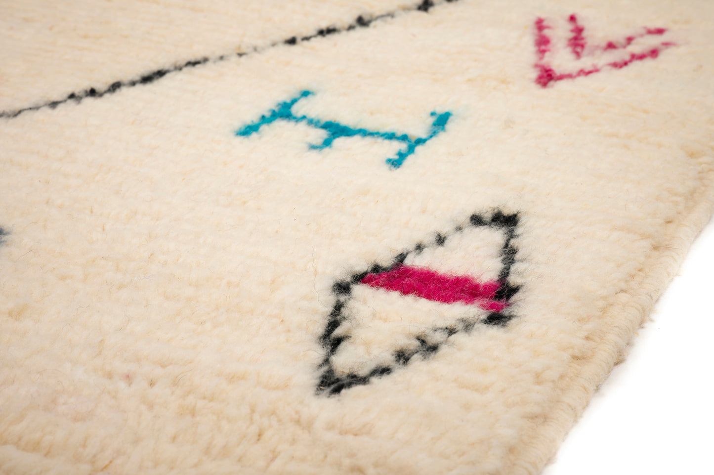 Azilal Moroccan Rug | 5’5” x 7’8”