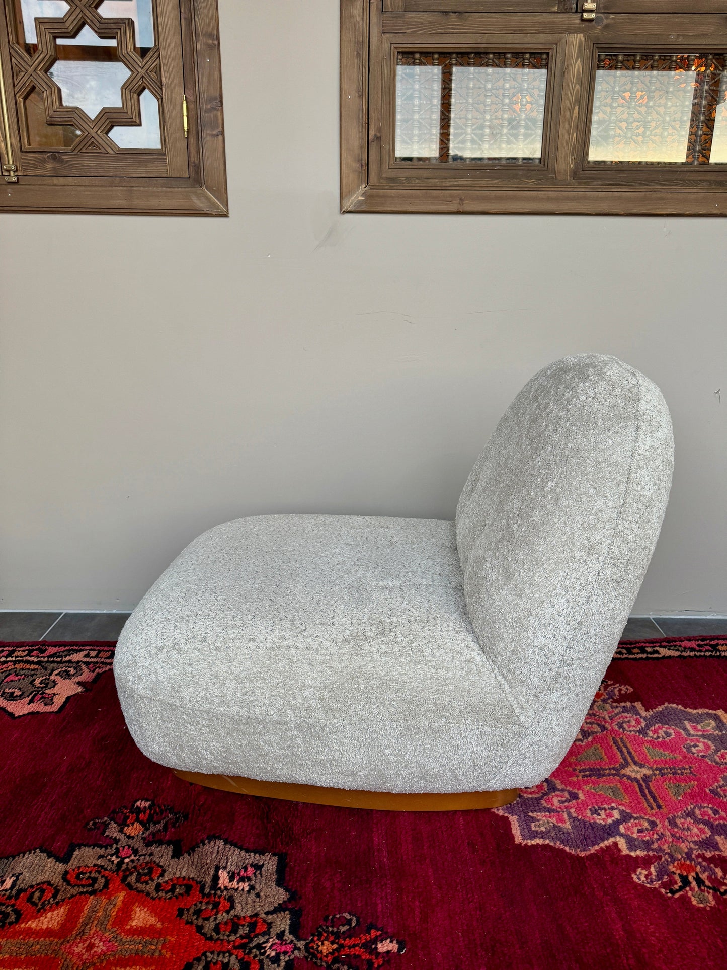 Anzar Lounge Chair
