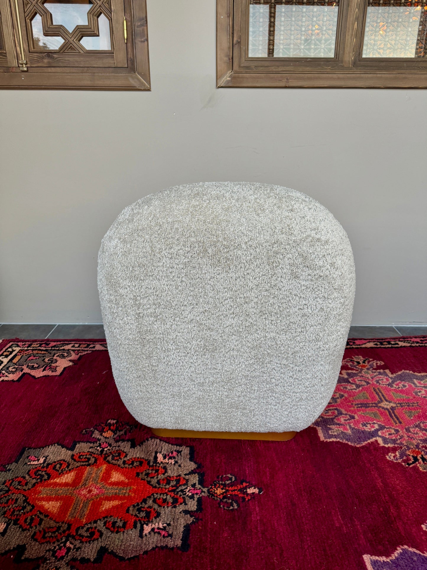 Anzar Lounge Chair