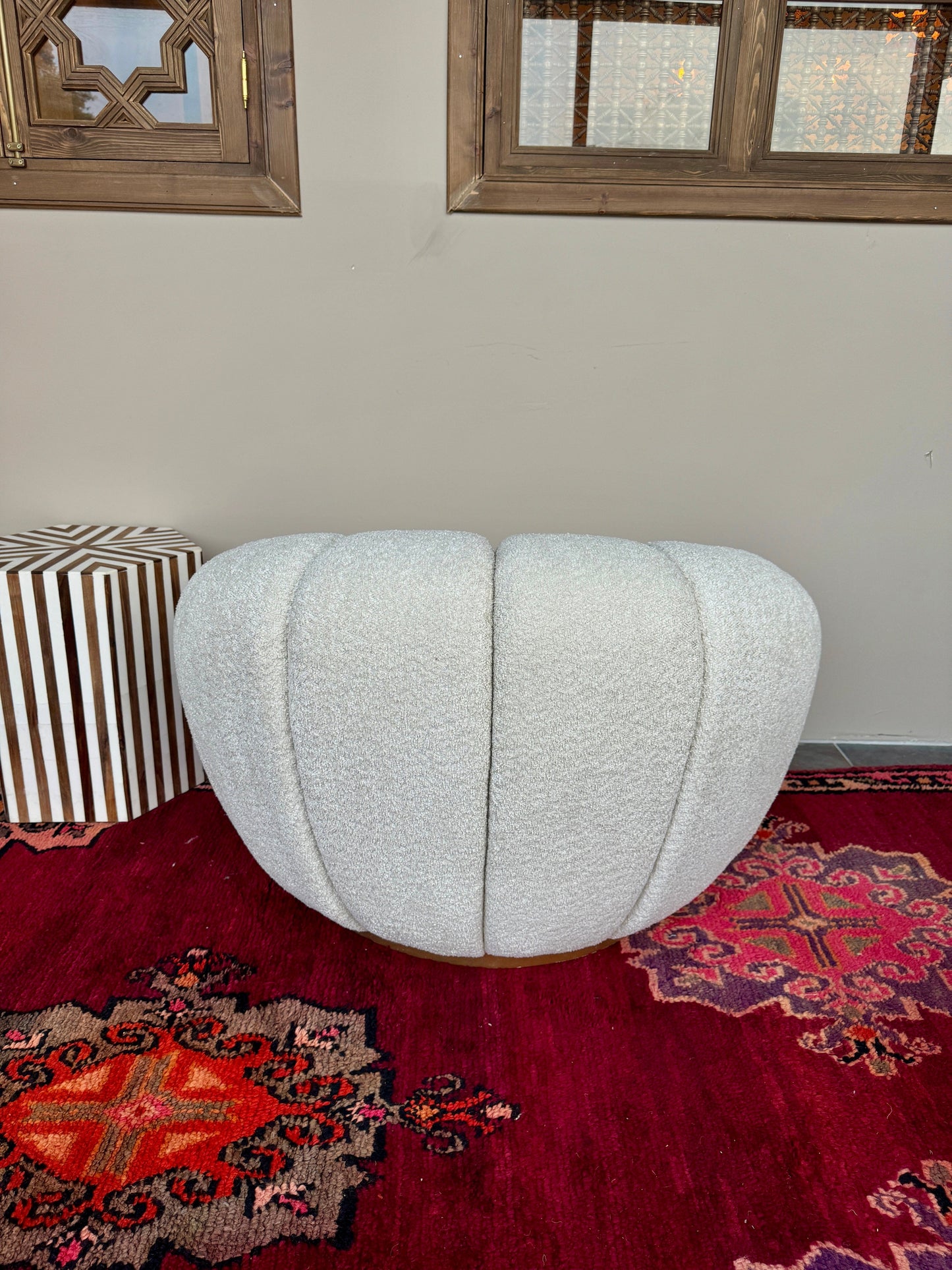 Aylal Lounge Chair