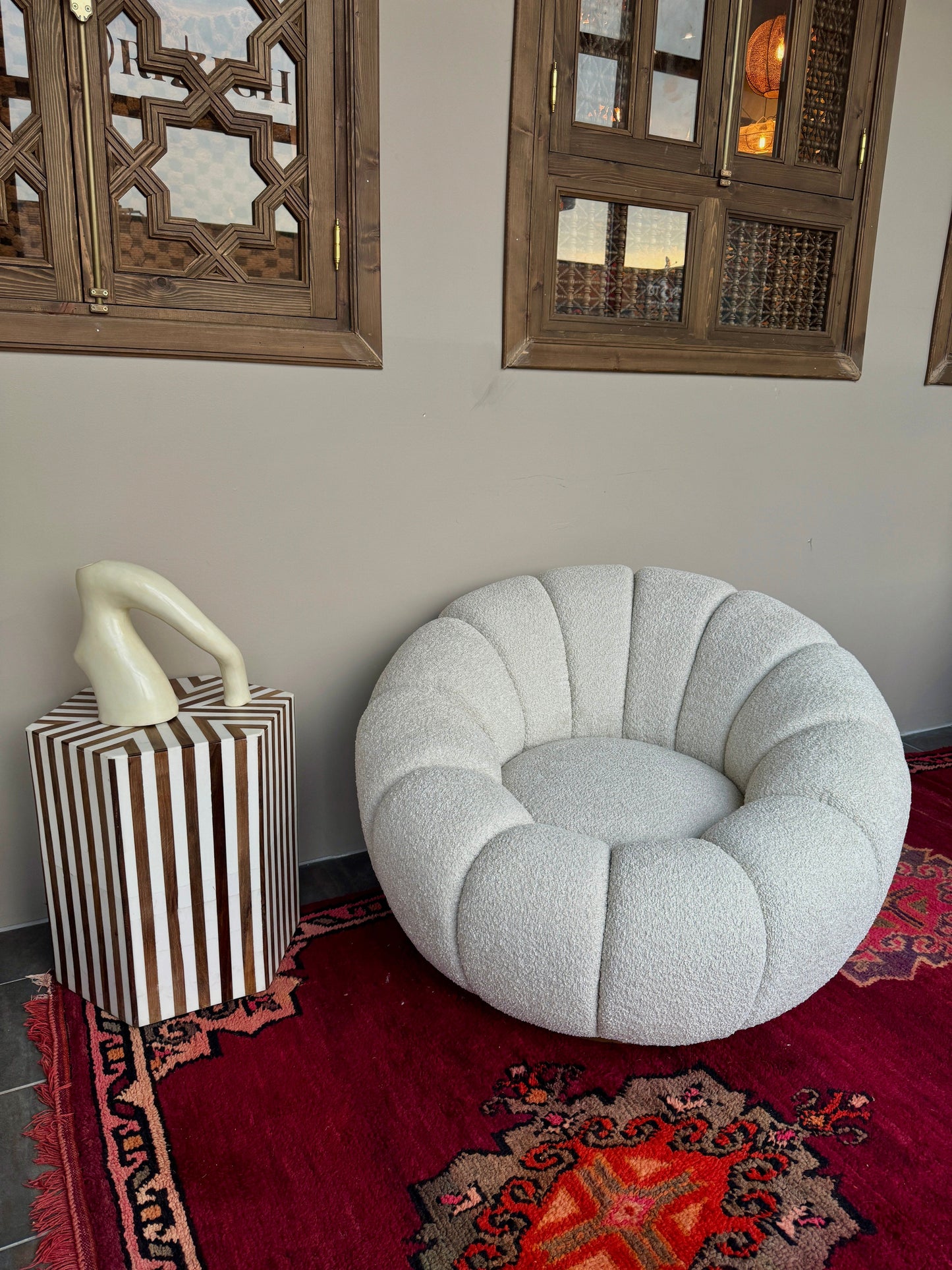 Aylal Lounge Chair