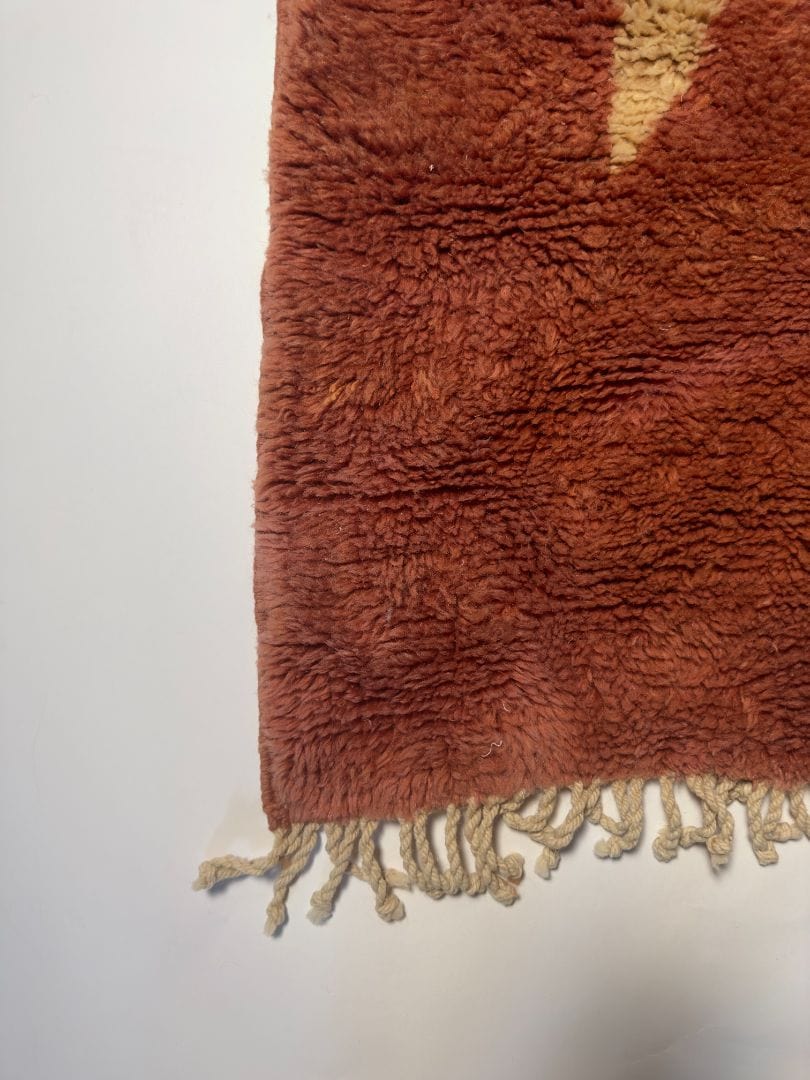 Moroccan Prayer Rug | 2.5" x 4"