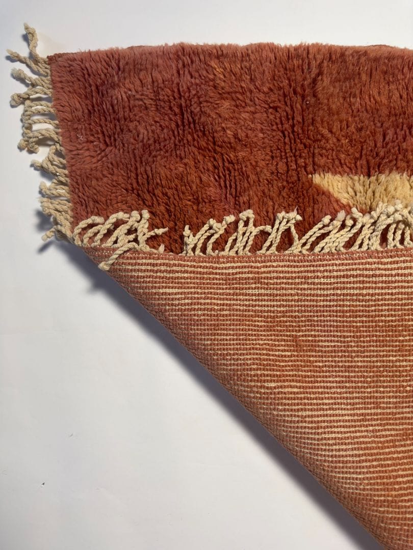 Moroccan Prayer Rug | 2.5" x 4"