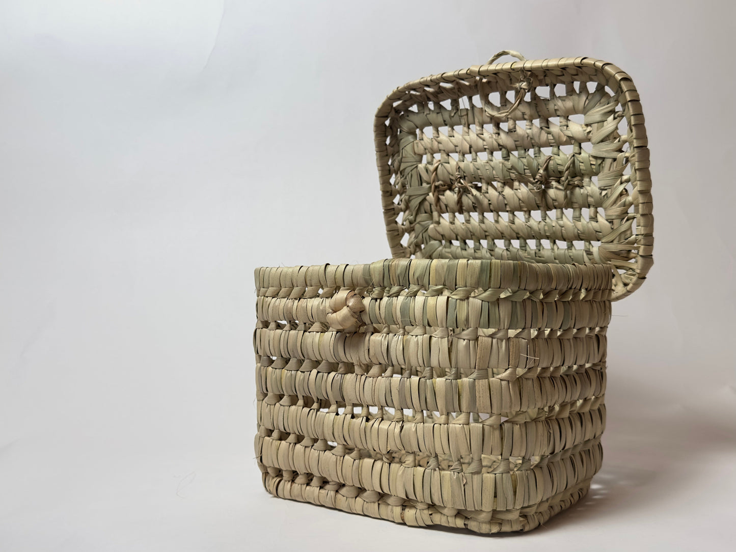 Woven Seagrass Box w/Lid "SOUK BOX"