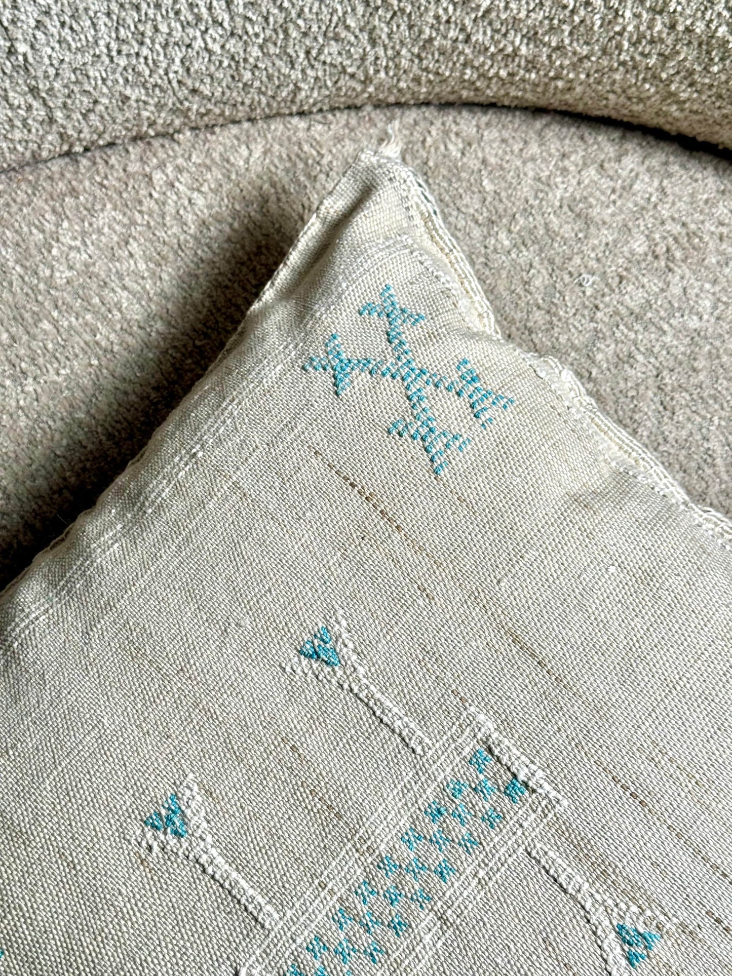 Cactus Silk Pillow | White