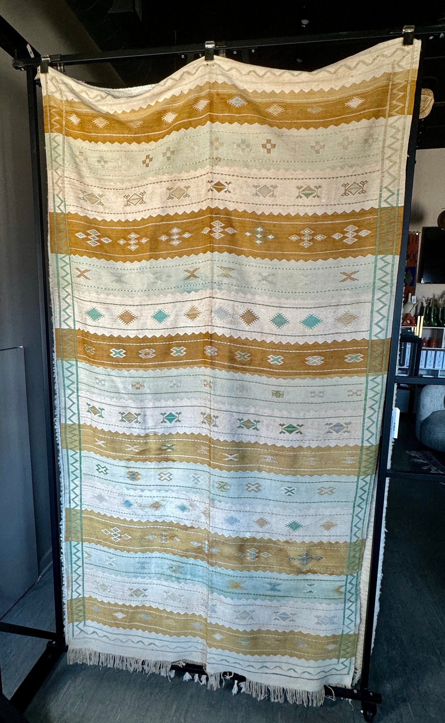 Cactus Silk Rug | 4'9" x 8'9"