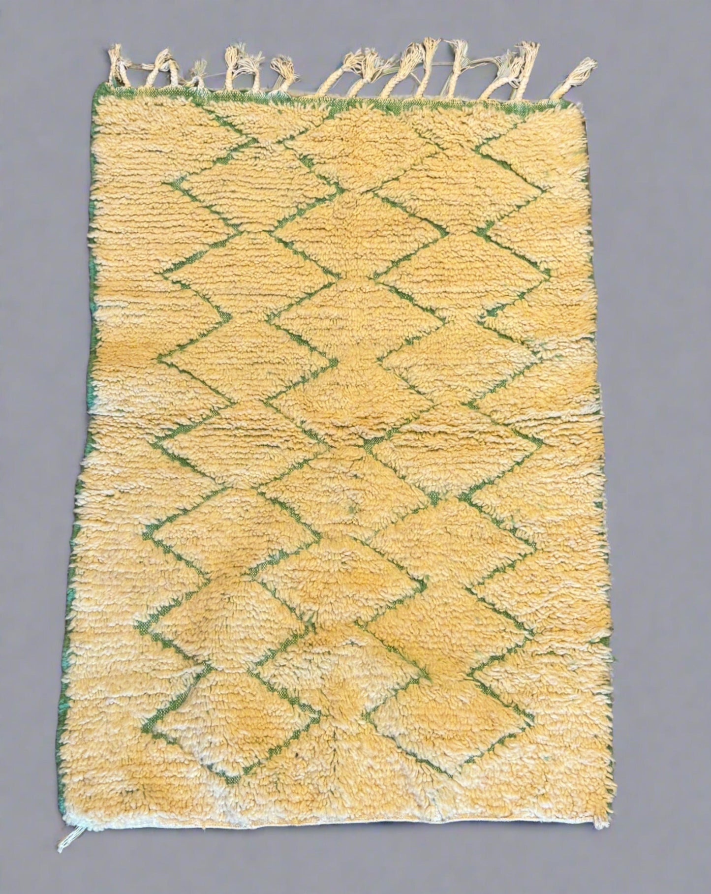 Beni Mellal Moroccan Rug | 3’3.5” x 4’10”