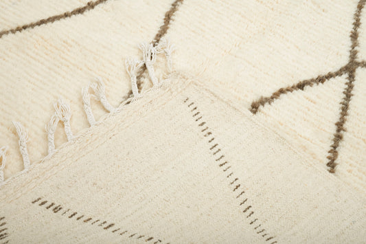 Beni Ourain Moroccan Rug | 6’9” x 9’10”