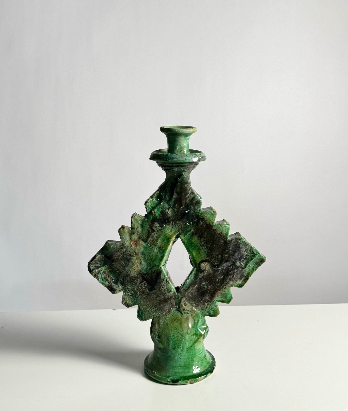 Taseftit Candle Holder