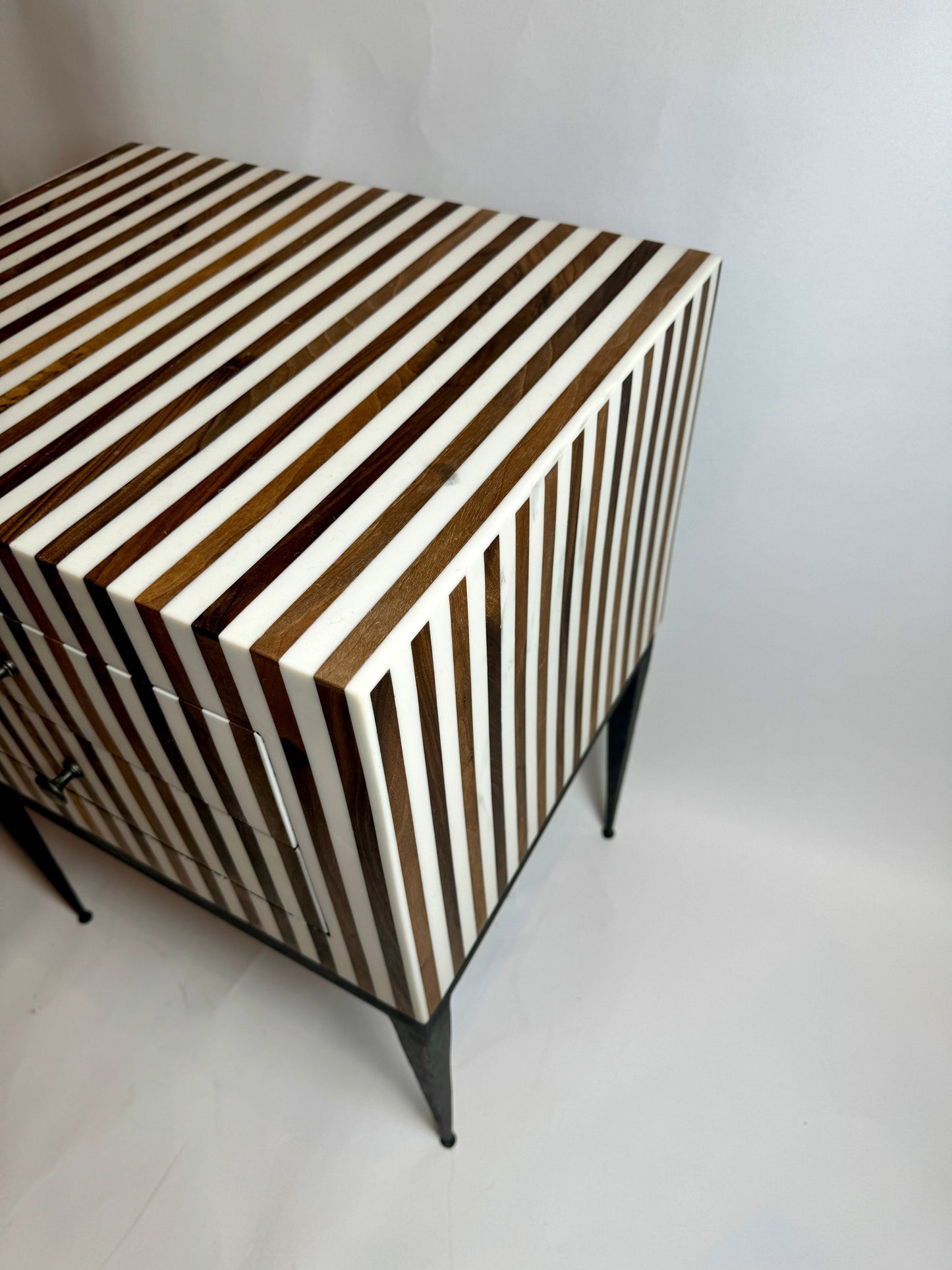 Taziri Nightstand